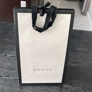 COPY - Gucci gift bag
